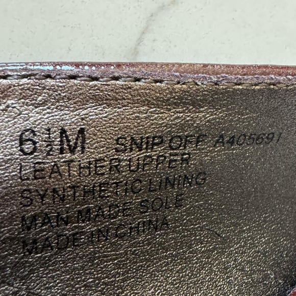 Kenneth Cole Reaction Dark Red ombré clear heel slingbacks - Picture 13 of 13